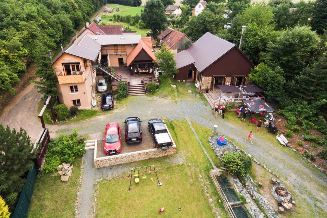 Statek Kachlirka Appartamento Kosetice Esterno foto